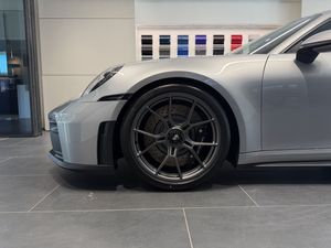 Porsche 992 bild 2