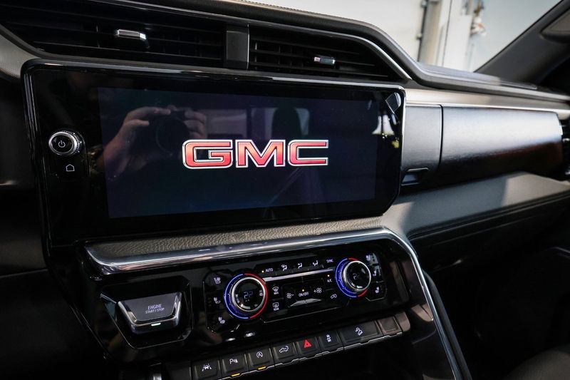 GMC Sierra bild 32