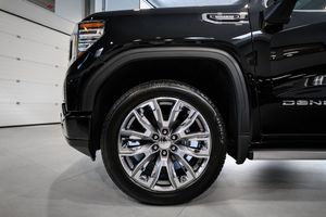 GMC Sierra bild 9