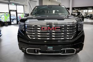 GMC Sierra bild 2