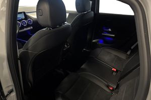 Mercedes GLA250 bild 13