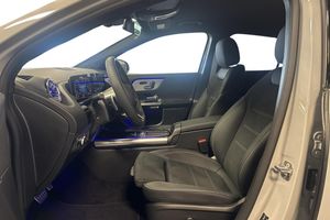 Mercedes GLA250 bild 7
