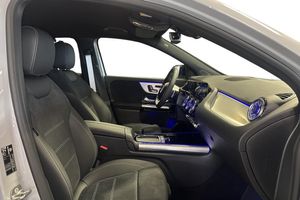 Mercedes GLA250 bild 10