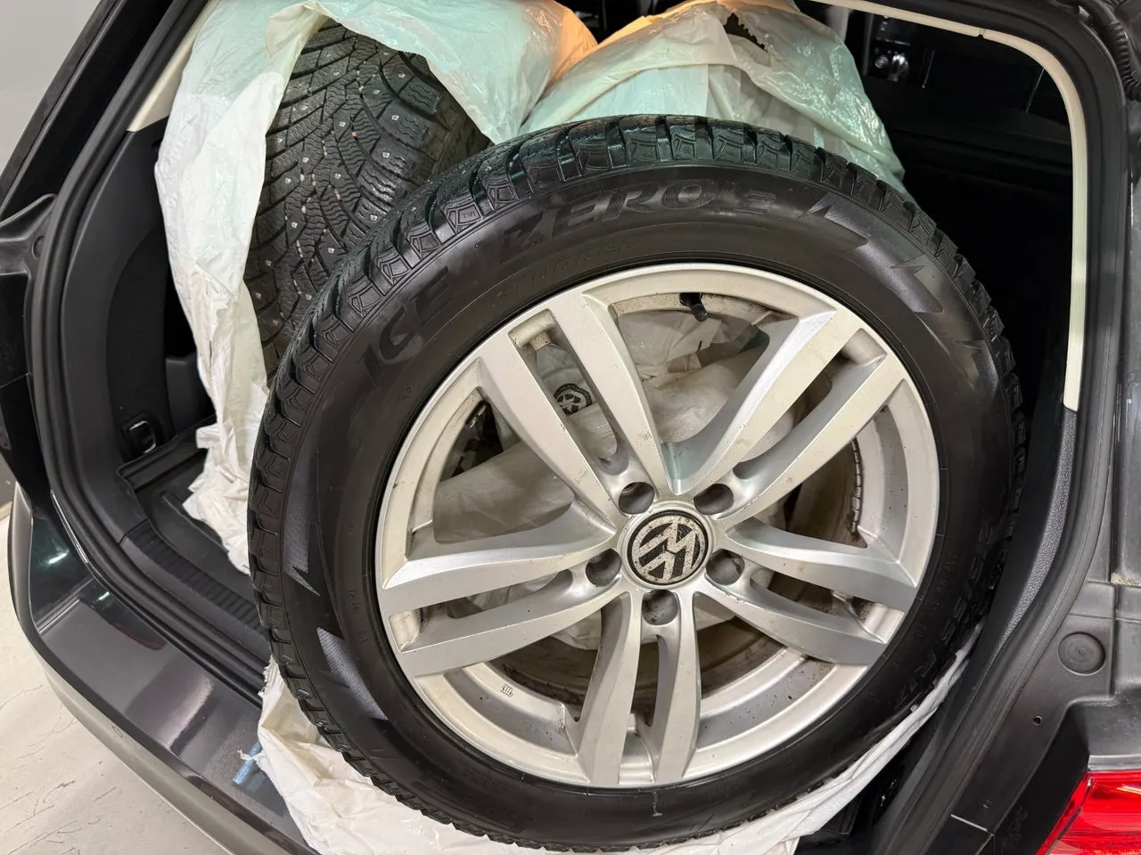 Vehicle image 20