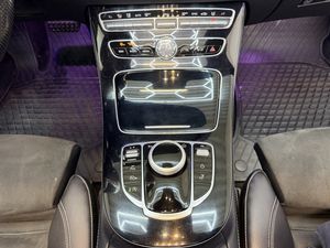 Mercedes E200 bild 12