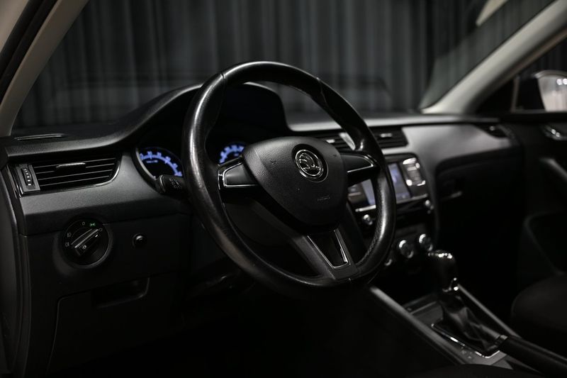 Skoda Octavia bild 9