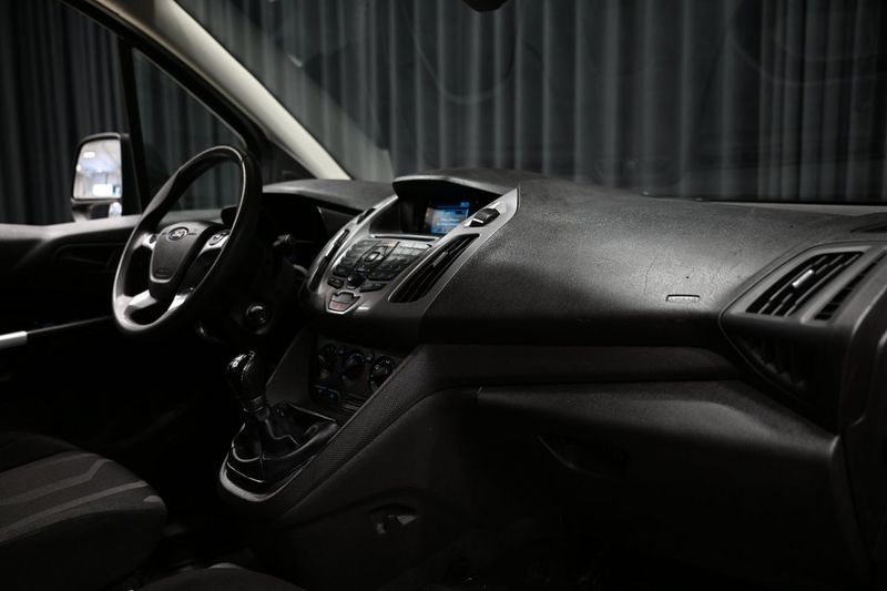 Ford Tourneo Connect bild 26