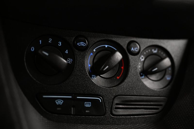 Ford Tourneo Connect bild 25