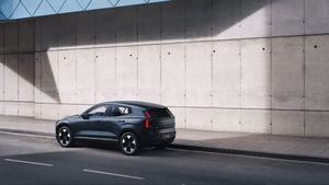 Volvo EX30 bild 1