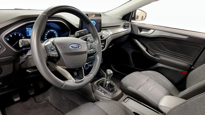 Ford Focus bild 7