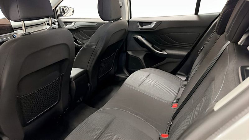 Ford Focus bild 11