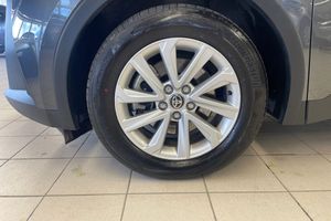 Toyota C-HR bild 16