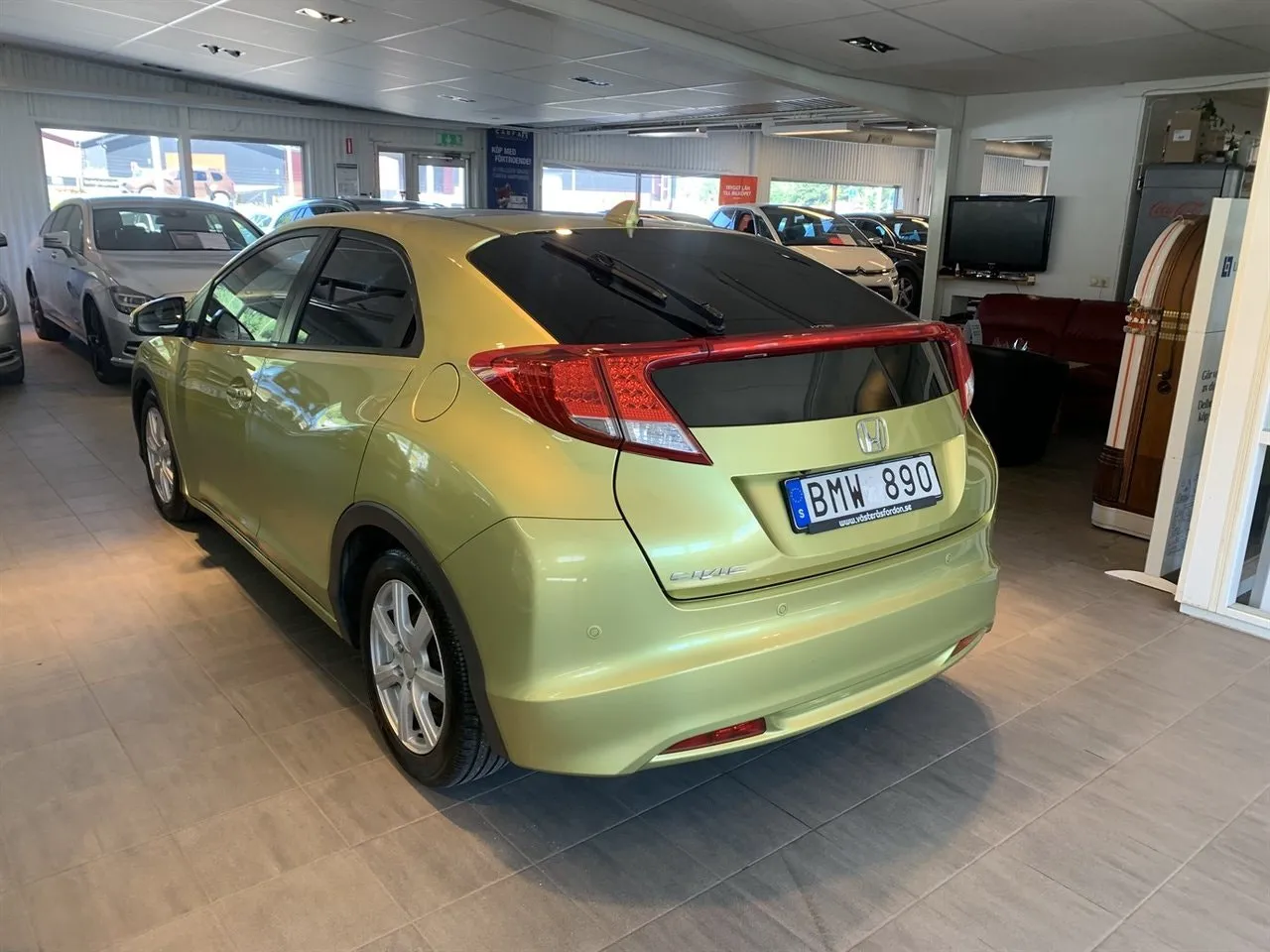 Vehicle image 2