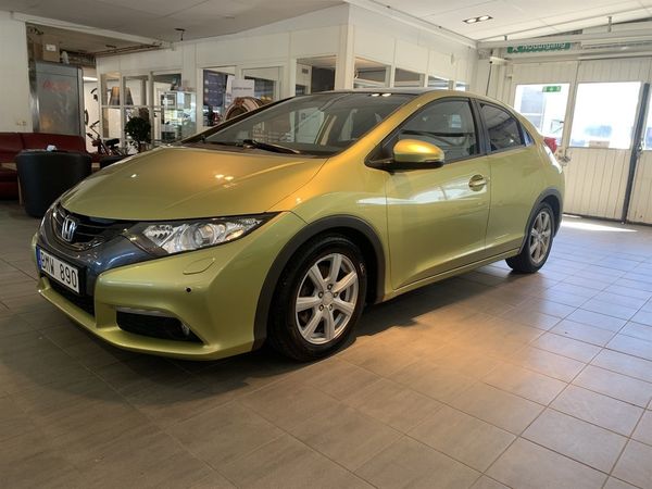 Honda Civic 1.8 i-VTEC Manuell, 142hk - 2013