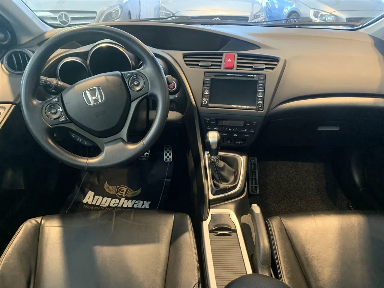 Vehicle image 6