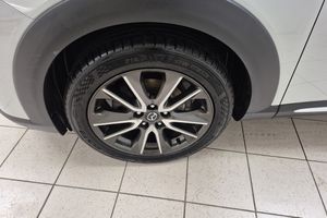 Mazda CX-3 bild 9