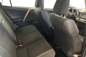 Toyota RAV4 bild 9
