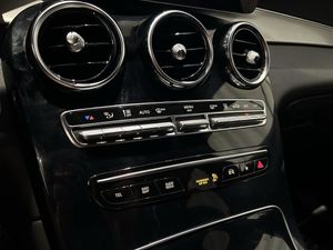 Mercedes GLC300 bild 14