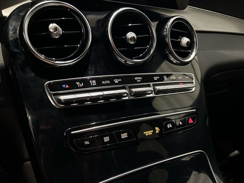 Mercedes GLC300 bild 14
