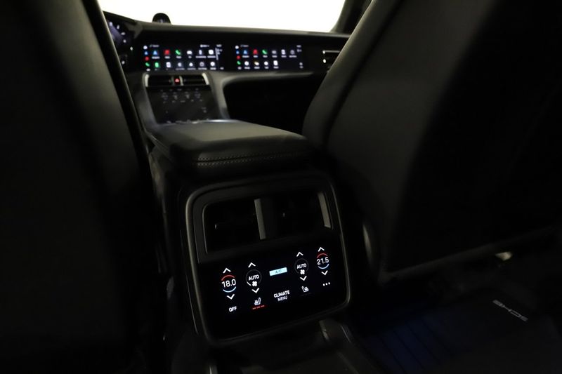 Porsche Taycan bild 24