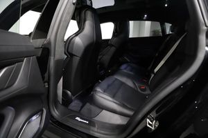 Porsche Taycan bild 23