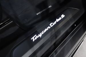 Porsche Taycan bild 14
