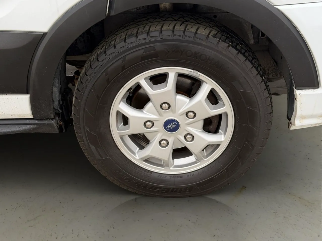 Vehicle image 31