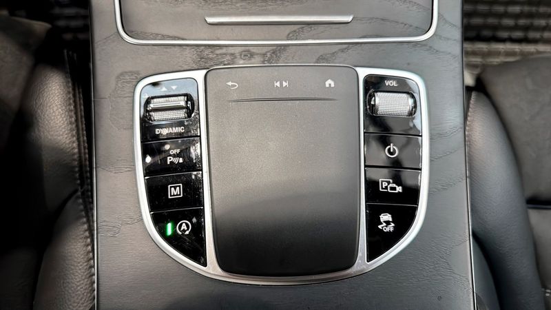 Mercedes GLC220 bild 17