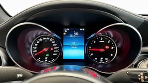Mercedes GLC220 bild 15