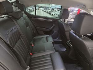 Skoda Superb bild 4