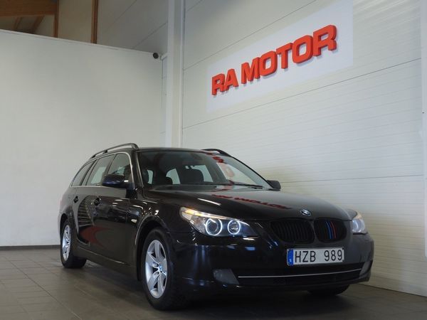 BMW 520 i 170hk Touring Comfort Automat Drag P-Sensorer Skinn - 2009
