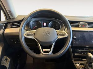 Volkswagen Passat bild 13
