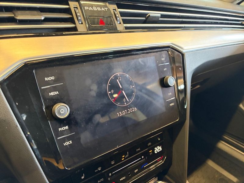 Volkswagen Passat bild 17