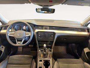 Volkswagen Passat bild 10