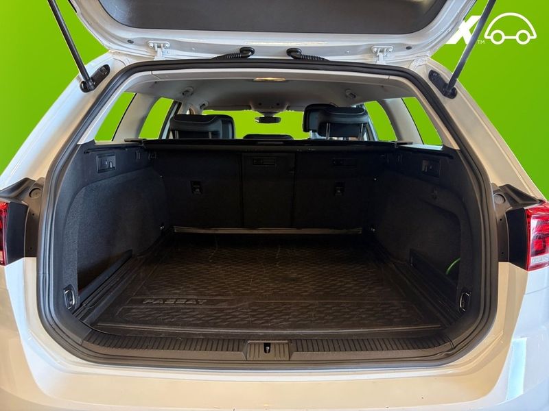 Volkswagen Passat bild 16