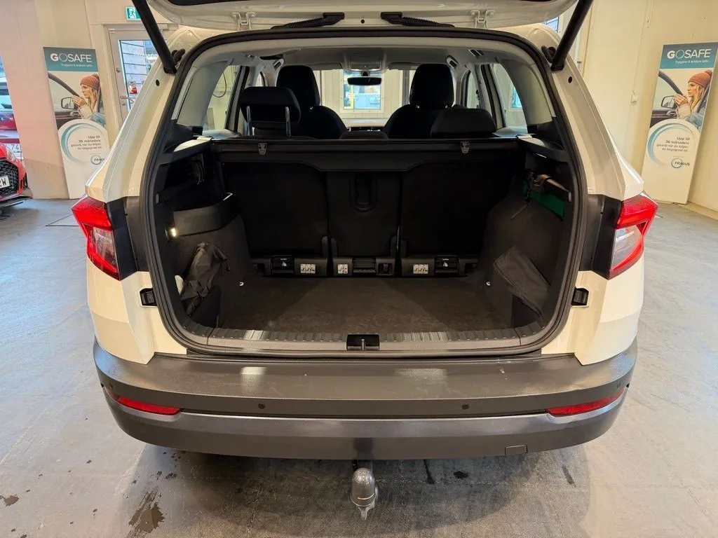 Vehicle image 21