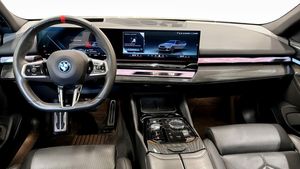 BMW i5 bild 4