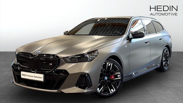 BMW i5 M60 Touring M Sport Pro Bowers/Wilkins Kolfiberpaket SE - 2025