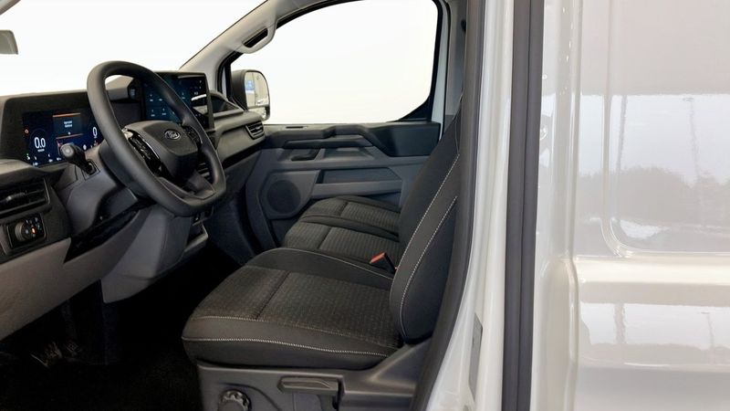 Ford Custom bild 4