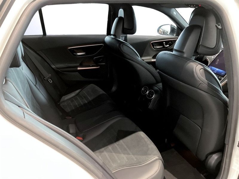 Mercedes C300 bild 12