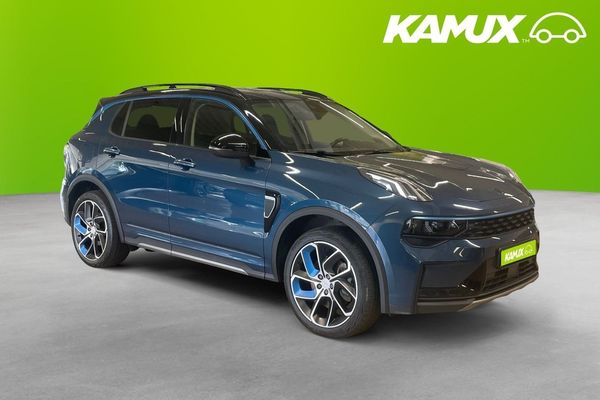 Lynk & Co 01 PHEV DCT 261hk Pano Infinity Kamera Nyservad - 2021