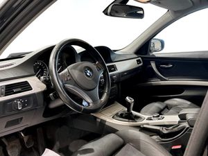 BMW 320 bild 5