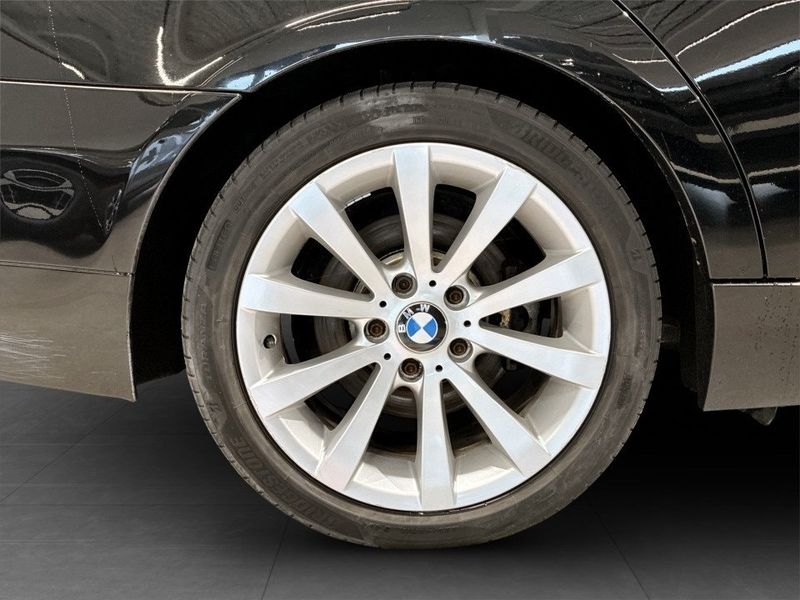 BMW 320 bild 16