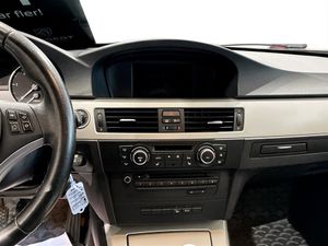 BMW 320 bild 11
