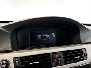 BMW 320 bild 10