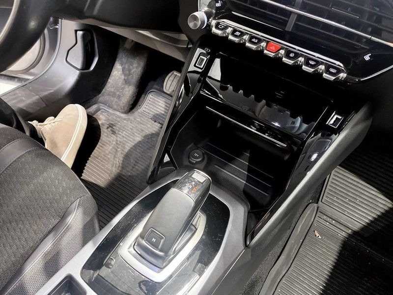 Peugeot 2008 bild 10