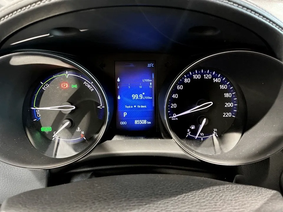 Vehicle image 7