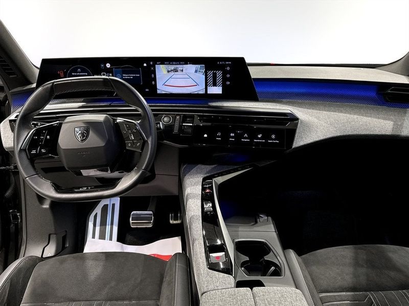 Peugeot e-3008 bild 2