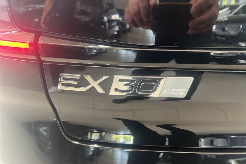 Volvo EX30 bild 15