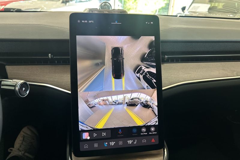 Volvo ES90 bild 19